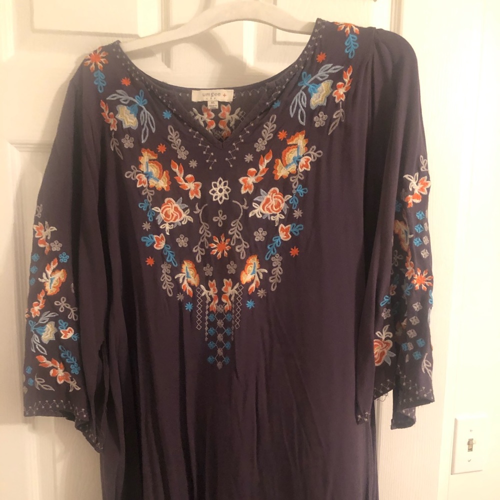 Tunic - Picture 2 of 2